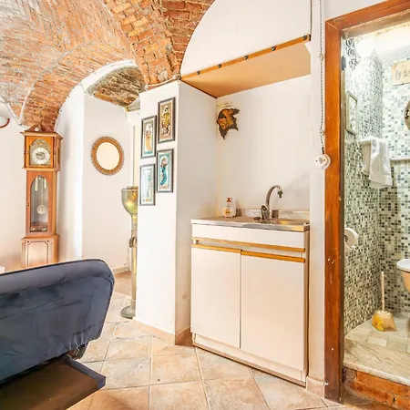 Apartament Guesthost - L'oblo - Lovely In